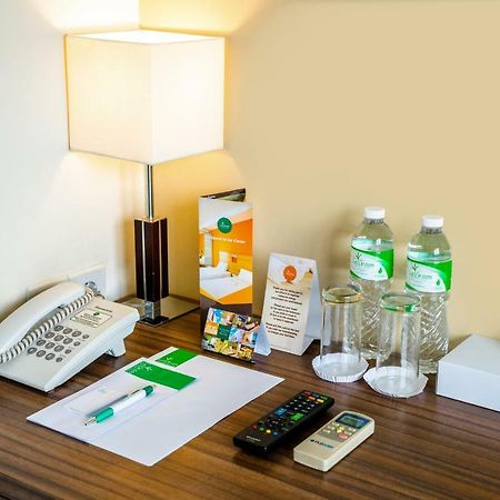 Legreen Suite Gatot Subroto Jakarta Exteriör bild
