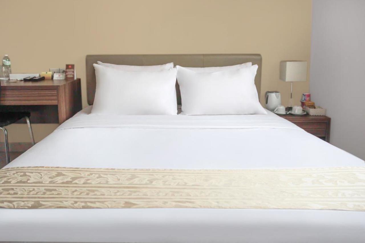 Legreen Suite Gatot Subroto Jakarta Exteriör bild