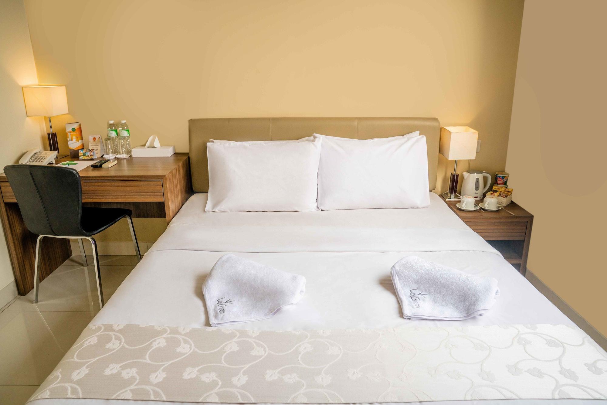 Legreen Suite Gatot Subroto Jakarta Exteriör bild