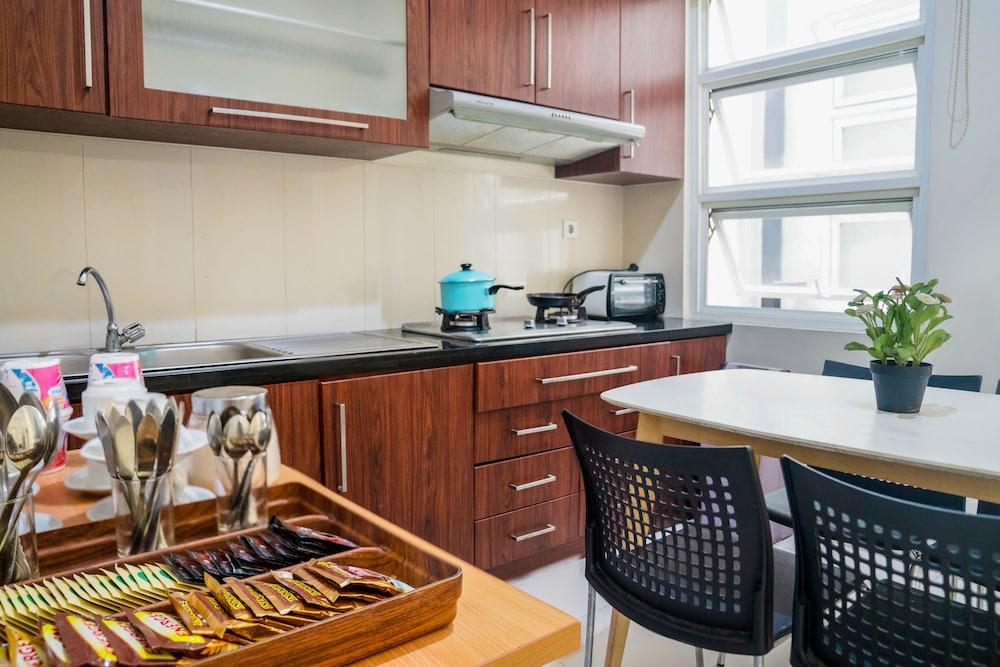 Legreen Suite Gatot Subroto Jakarta Exteriör bild